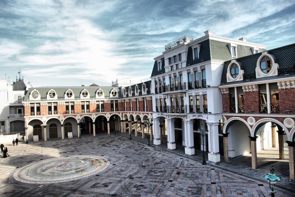 Piazza Four Colours 4*