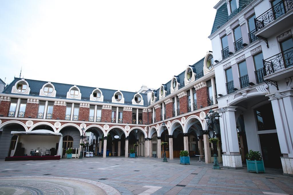Piazza Four Отель 4*